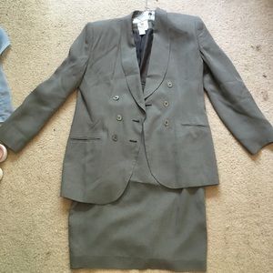 Size 12 Suit Complete set!